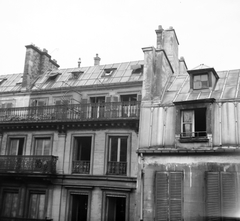 France, Paris, 1939, Saly Noémi, skylight, balcony, attic conversion, Fortepan #32224