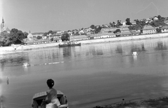 Magyarország, Szentendre, a szigetről, szemben a hajóállomás., 1968, Építésügyi Dokumentációs és Információs Központ, VÁTI, csónak, vízpart, folyópart, templom, Fortepan #32374