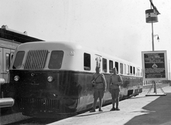 Szerbia, Belgrád, Ganz gyártmányú Árpád sorozatú (TAS) sínautóbusz., 1937, Indóház, vasút, magyar gyártmány, vasúti szerelvény, Ganz-márka, cirill írás, Fortepan #32415