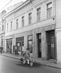 Magyarország, Pécs, Ferencesek utcája (Sallai utca) 19., 1968, Építésügyi Dokumentációs és Információs Központ, VÁTI, Fortepan #32536