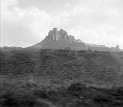 Slovakia, Spišské Podhradie, Szepes vára., 1956, Gyöngyi, Czechoslovakia, castle ruins, Fortepan #32692