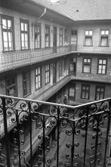 Magyarország, Budapest IX., Gát utca 24., 1949, Kovács Márton Ernő, körfolyosó, Budapest, Fortepan #32846