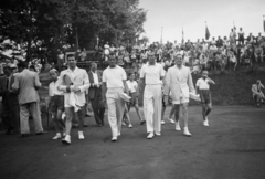 Hungary, Budapest X., Salgótarjáni (Tomcsányi) út, Gázművek teniszpálya, Magyarország - Svájc (5:0) Davis kupa mérkőzés. Középen, hosszú nadrágban a magyar csapat: Ádám András és Asbóth József., 1949, Kovács Márton Ernő, tennis, Budapest, Fortepan #33120