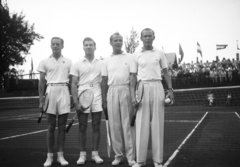 Hungary, Budapest X., Salgótarjáni (Tomcsányi) út, Gázművek teniszpálya, Magyarország - Svájc (5:0) Davis kupa mérkőzés. Jobbról Asbóth József és Ádám András, a magyar csapat., 1949, Kovács Márton Ernő, tennis, Budapest, tableau, celebrity, Fortepan #33121