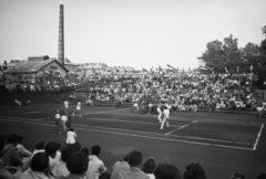 Hungary, Budapest X., Salgótarjáni (Tomcsányi) út, Gázművek teniszpálya, Magyarország - Svájc (5:0) Davis kupa mérkőzés., 1949, Kovács Márton Ernő, tennis, Budapest, audience, Fortepan #33124