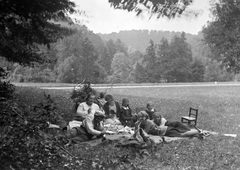 1930, Körmendy Pál, woods, excursion, meal, tableau, women, field, picnic, summer, man, Fortepan #33311