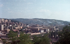 Magyarország, Salgótarján, kilátás a Szent Imre-hegyről a katolikus templom és a Rákóczi út déli része felé., 1966, Építésügyi Dokumentációs és Információs Központ, VÁTI, színes, városkép, zsinagóga, látkép, zsidóság, Fortepan #33483