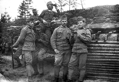 1916, Jankó Attila, First World War, smoking, uniform, tableau, men, weapon, Fortepan #33795