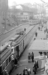 Magyarország, Budapest II., Széll Kálmán (Moszkva) tér., 1968, Fortepan, autóbusz, magyar gyártmány, utcakép, életkép, villamos, lámpaoszlop, villamosmegálló, Ganz-márka, Ganz UV, Budapest, Fortepan #3580