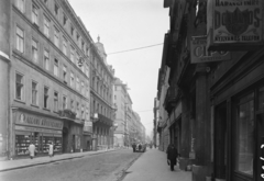 Hungary, Budapest V., Nádor utca a József nádor tér felől nézve., 1955, UVATERV, sign-board, street view, book store, tobacco shop, automobile, Budapest, Fortepan #3605