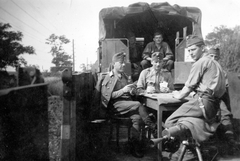 Bevagonírozott Krupp Kfz. 70 (Protze) teherautó és tüzérségi vontató., 1942, Csorba Dániel, keleti front, vasút, teherautó, második világháború, fegyver, Fortepan #38977