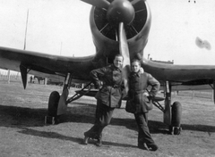 Heinkel He-70K típusú távolfelderítő repülőgép., 1939, Hídvégi Zoltán, közlekedés, német gyártmány, pilóta, katonaság, MKHL, repülőtér, Heinkel-márka, Heinkel He 70, bőrkabát, Fortepan #39332