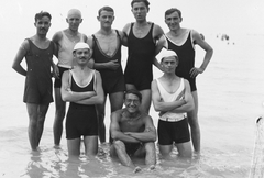 1930, Fortepan, bathing suit, tableau, men, water surface, bathing, Fortepan #3942