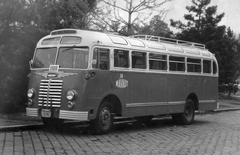 Magyarország, Ikarus IK30 autóbusz, az ezredik., 1952, Angyalföldi Helytörténeti Gyűjtemény, közlekedés, jármű, autóbusz, magyar gyártmány, Ikarus-márka, MÁVAUT-szervezet, Ikarus 30, Fortepan #39604