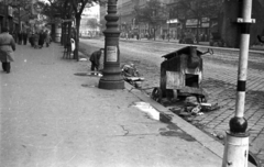 Hungary, Budapest V.,Budapest XIII., Szent István körút a Hegedűs Gyula utca felől a Nyugati (Marx) tér felé nézve., 1956, Nagy Gyula, revolution, bus stop, Budapest, rails, Fortepan #40242