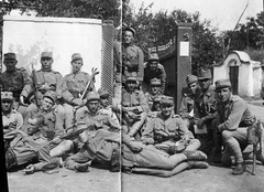 1916, Kafka Éva, First World War, smoking, uniform, dixie, tableau, men, military, weapon, Fortepan #40746