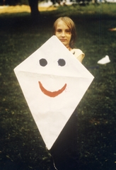 1980, Angyalföldi Helytörténeti Gyűjtemény, colorful, smile, kite, hang-glider, Fortepan #41401