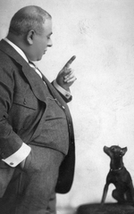 1930, Székelyi Péter, portrait, dog, man, gesture, fatness, Fortepan #41503