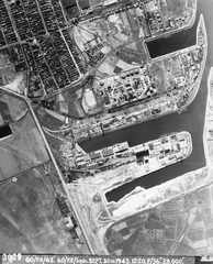 Hungary, Budapest, légifotó a Csepeli Szabadkikötőről., 1943, USAF, aerial photo, port, Budapest, Fortepan #41710