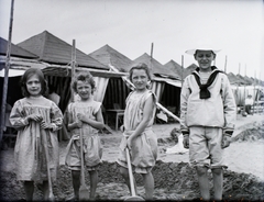 Italy, Venice, Lido., 1907, Zichy, sea shore, windbreak cab, kids, sailor blouse, Fortepan #41738