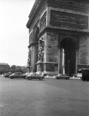 Franciaország, Párizs, Place Charles de Gaulle (Place de l'Étoile), Diadalív., 1964, MZSL/Ofner Károly, diadalív, neoklasszicizmus, Jean-François Chalgrin-terv, Fortepan #41977