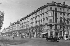 Dánia, Koppenhága, Osterbrogade, jobbra az Arhusgade torkolata., 1961, MZSL/Ofner Károly, forgalom, motorkerékpár, utcakép, életkép, automobil, mercedes w120, kerékpár, Fortepan #42087