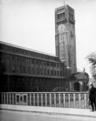 Németország, München, Boschbrücke az Isar folyón, balra a Museumsinsel-en a Deutsches Museum., 1929, MZSL/Ofner Károly, múzeum, torony, barométer, hőmérő, Gabriel von Seidl-terv, Fortepan #42318