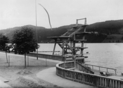 Ausztria, Millstatt am See, Millstätter See., 1930, MZSL/Ofner Károly, zászló, trambulin, zászlórúd, ugrótorony, Fortepan #42369