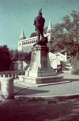 Magyarország, Budapest I., Hunyadi János szobra a Halászbástya alatt., 1943, Konok Tamás id, színes, Budapest, Hunyadi János-ábrázolás, Fortepan #42666