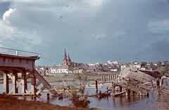 Russia, Lgov, felrobbantott híd a Szejm folyón., 1942, Konok Tamás id, Soviet Union, eastern front, colorful, second World War, wrecked bridge, Fortepan #42737