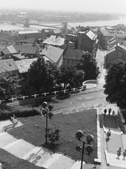 Hungary, Budapest I., kilátás a Halászbástyáról a Vízivárosra és a Széchenyi Lánchídra, előtérben a Jezsuita (Halász) lépcső., 1960, Konok Tamás id, stairs, picture, Danube, Budapest, suspension bridge, William Tierney Clark-design, Fortepan #42838