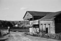 Russia, Koltunovka, 1942, Konok Tamás id, tin roof, Fortepan #43051