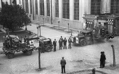 Hungary, Győr, Gyárváros, ipartelep, május 1-i felvonulás., 1947, Konok Tamás id, commercial vehicle, compressor, trailer, factory, Fortepan #43545