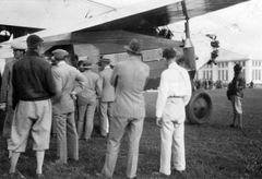 Magyarország, Nyíregyháza, repülőtér, a MALÉRT Fokker F.VII típusú személyszállító repülőgépe., 1931, Vojnich Pál, repülőgép, repülőtér, Fokker-márka, holland gyártmány, Fokker F.VII, Fortepan #43838