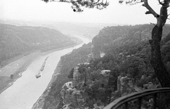 Germany, Rathen, (Szász-Svájc). Kilátás a Bastei-ről az Elbára., 1960, Fortepan, ship, barge, picture, GDR, Fortepan #44043