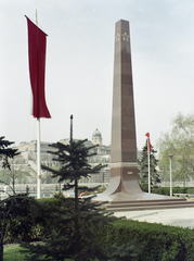 Magyarország, Budapest V., Vigadó tér, szovjet hősi emlékmű., 1975, Kádas Tibor, színes, emlékmű, szovjet emlékmű, Budapest, Fortepan #4417