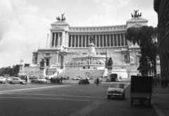 Olaszország, Róma, II. Viktor Emánuel emlékmű (Monumento a Vittorio Emanuele II)., 1966, Fortepan, emlékmű, lovas szobor, II. Viktor Emmánuel-ábrázolás, neoklasszicizmus, Giuseppe Sacconi-terv, Fortepan #44196