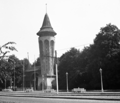 Szerbia, Palics, Víztorony., 1965, Gyöngyi, Jugoszlávia, szecesszió, víztorony, lámpaoszlop, pad, felsővezeték, Komor Marcell-terv, Art Nouveau, Jakab Dezső-terv, Fortepan #44251