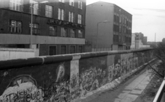 Németország, Berlin, Zimmerstrasse, a berlini fal a nyugati oldalról., 1988, Urbán Tamás, NDK, graffiti, Berlini fal, Kelet-Berlin, Nyugat-Berlin, Fortepan #44779