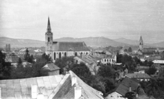 Magyarország, Sárospatak, látkép a Vörös-toronyból, balra a Szent Erzsébet templom (Vártemplom), jobbra a református templom., 1958, Mészáros Zoltán, templom, katolikus, Fortepan #44980