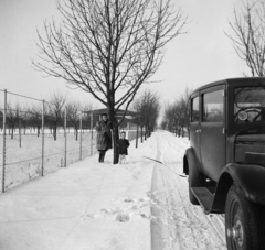 Magyarország, Halásztelek, (ekkor Tököl külterülete), a mai Korbuly utca., 1935, Korbuly, tél, hó, magyar gyártmány, Weiss Manfréd-márka, automobil, Fortepan #4500