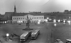 Magyarország, Baja, Szentháromság (Béke) tér., 1962, Mészáros Zoltán, autóbusz, Trabant-márka, magyar gyártmány, Ikarus-márka, Volkswagen-márka, Ikarus 620/630, GAZ M20 Pobjeda, ÁMG-márka, Fortepan #45275