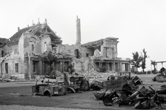 Hungary, Budapest I., Szent György tér, a romos Sándor-palota., 1945, Fortepan, wreck, ruins, damaged building, Budapest, Stoewer Typ 40 , Fortepan #45562