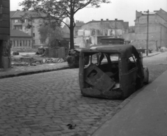 Magyarország, Budapest VIII., Jázmin utca, balra a Tömő utca - Balassa utca sarkán álló épület látszik., 1965, Fortepan, járműroncs, Budapest, Fortepan #45606