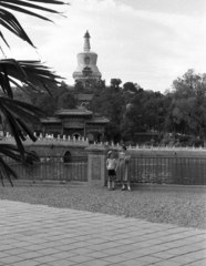 Kína, Peking, Beihai park, a Csodálatos Válasz temploma (Miaoying si)., 1959, Kina, Fortepan #45625