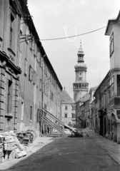 Hungary, Sopron, Kolostor utca a Fő (Beloiannisz) tér felé nézve, háttérben a Tűztorony., 1963, Mészáros Zoltán, Fortepan #46551