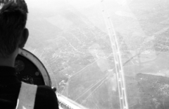 Magyarország, Budapest, Rubik R-26S Góbé vitorlázó repülőgép, előttünk Pesthidegkút és Solymár., 1967, Mészáros Zoltán, sport, pilóta, repülés, légi felvétel, repülőgép, Fortepan #46646