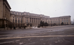 Románia, Bukarest, Calea Victoriei, Román Nemzeti Művészeti Múzeum (Muzeul National de Arta al Romaniei), az egykori királyi palota., 1986, Urbán Tamás, színes, múzeum, palota, Fortepan #47188