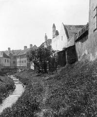 Magyarország, Sopron, az Ikva patak a Festő köznél levő híd felé nézve., 1915, Vargha Zsuzsa, patak, Fortepan #47320