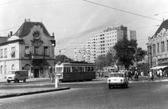 Magyarország, Óbuda, Budapest III., Flórián tér, szemben a Vörösvári út, balra a Föld utca torkolata., 1972, Óbudai Múzeum, Zuk-márka, villamos, Ganz-márka, bisztró, cipőbolt, Ganz TM, Budapest, viszonylatszám, Fortepan #47379